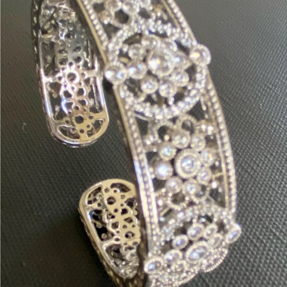 Judith Ripka bracelet - Picture 8 of 13